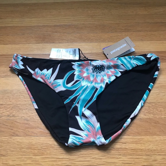 Patagonia Other - Patagonia Sunamee Medium swim bottoms